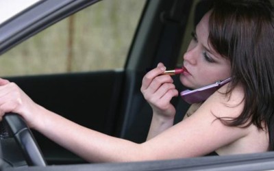 Πιο επικίνδυνες οι γυναίκες οδηγοί!
