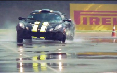 VIDEO: Ο Bruno Senna drift-άρει με Lotus