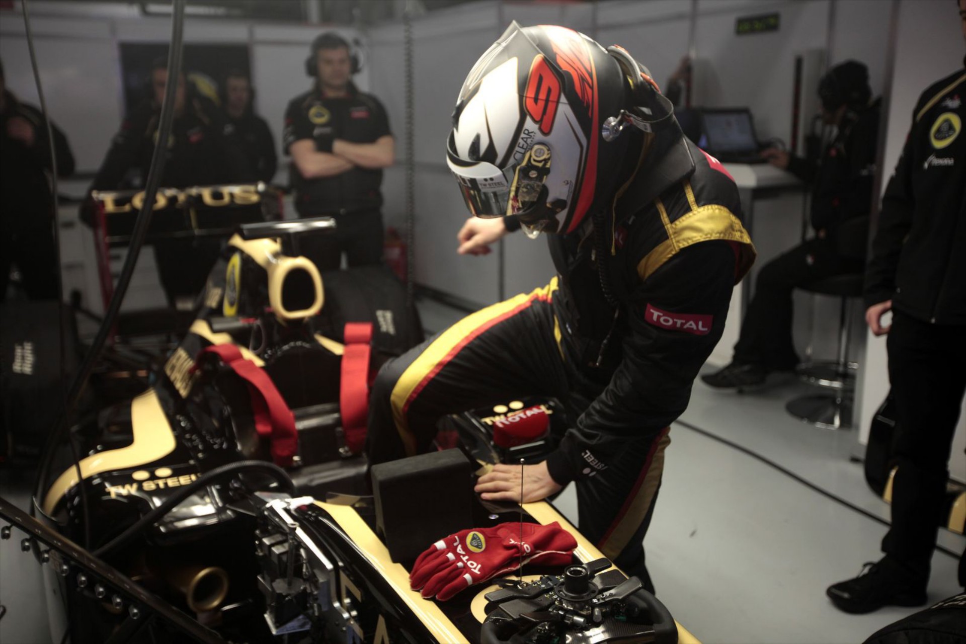 F1: Δοκιμές τέλος με τον Raikkonen στην κορυφή