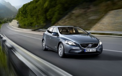 Aπό 21.070€ το Volvo V40 