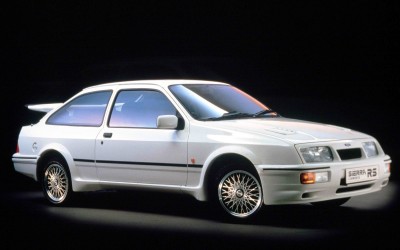 Ford RS500 Cosworth: Γεννημένο για αγώνες