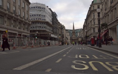 Άδειοι οι δρόμοι στο Λονδίνο

