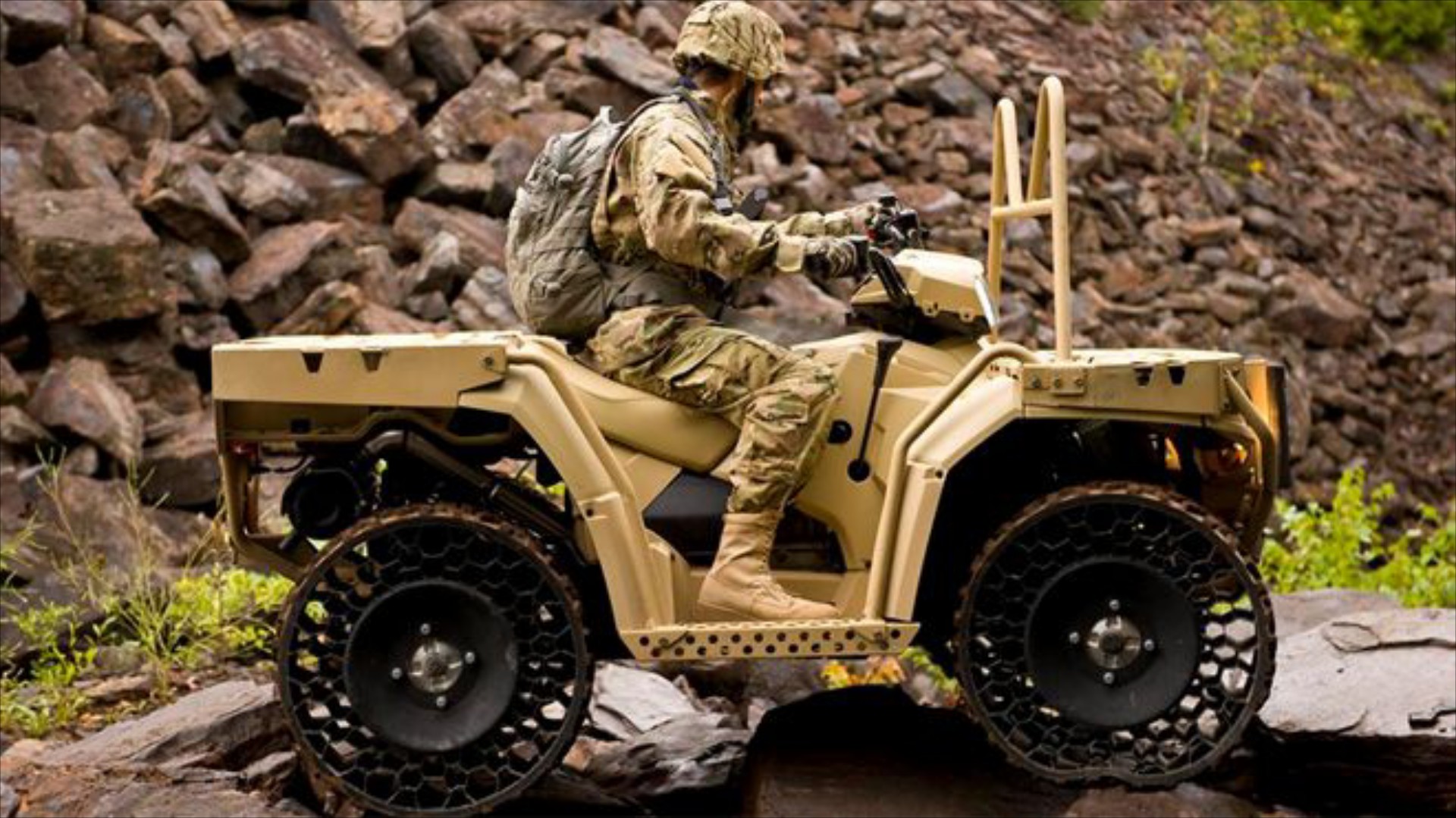 Ελαστικά χωρίς αέρα σε παραγωγή το 2014

