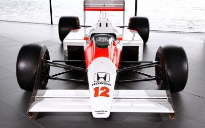 Επισημοποιήθηκε : McLaren Honda το 2015