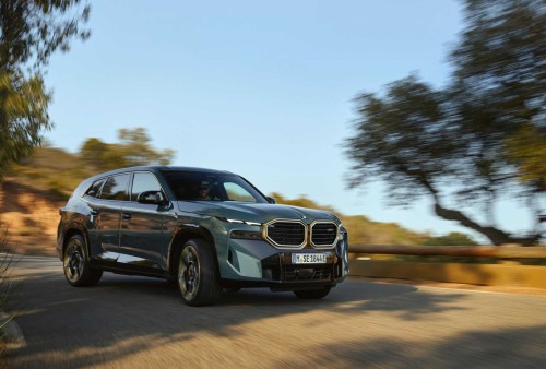 BMW XM (2022)