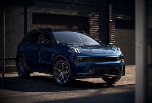 LYNK & CO 01 (2021)