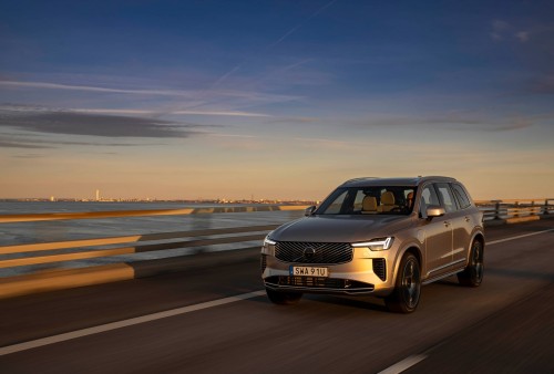 VOLVO XC90 (2024)
