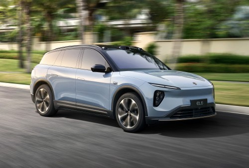 NIO EL6 (2023)