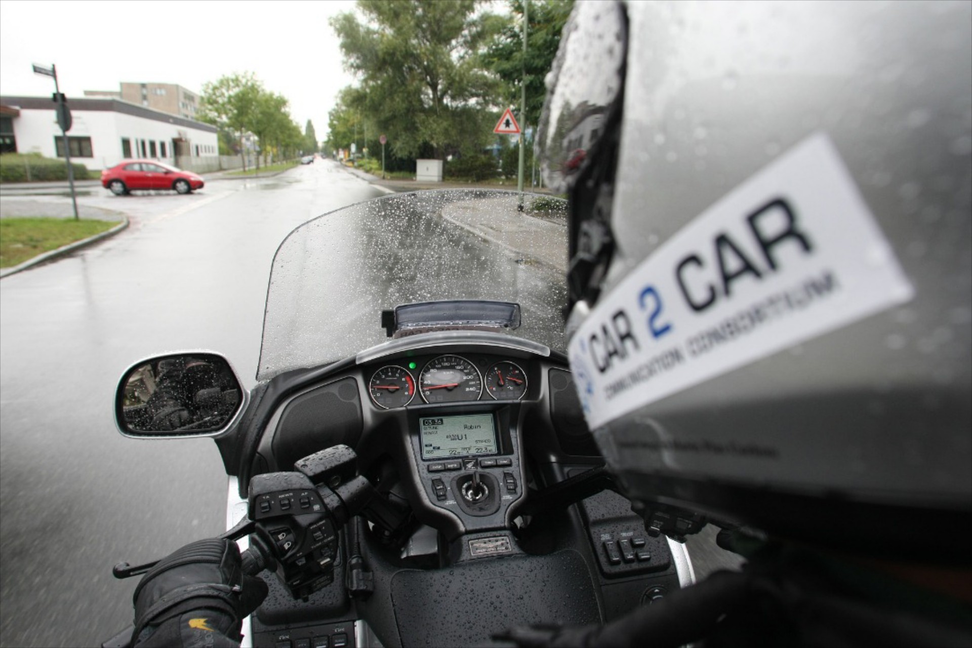 Honda: επικοινωνία μεταξύ αυτοκινήτου και μοτοσυκλετών