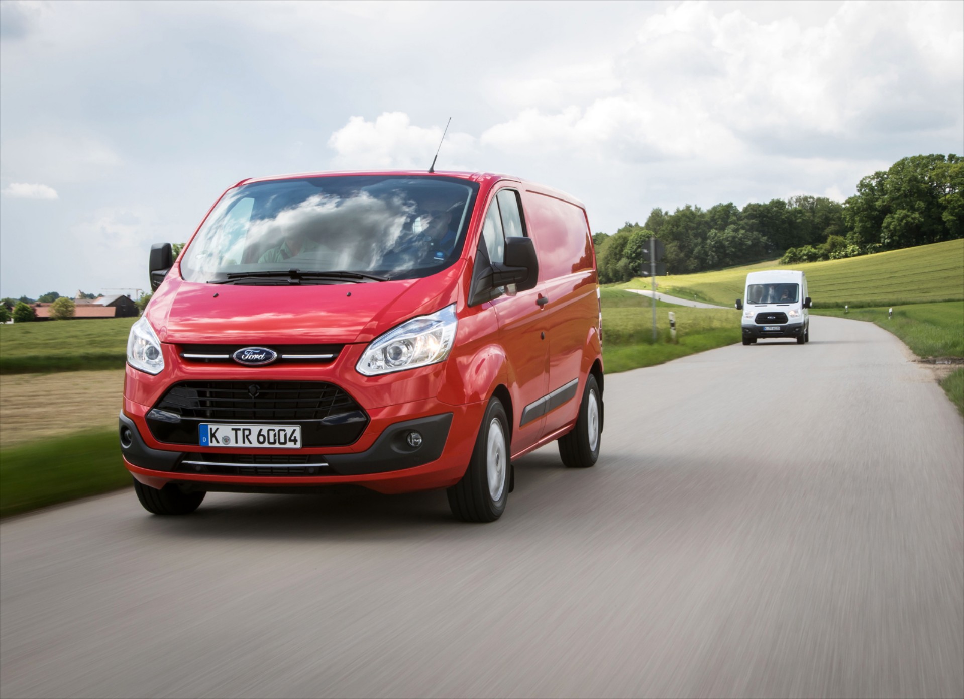 ΠΡΩΤΗ ΟΔΗΓΗΣΗ: Ford Transit 2.0 EcoBlue diesel
