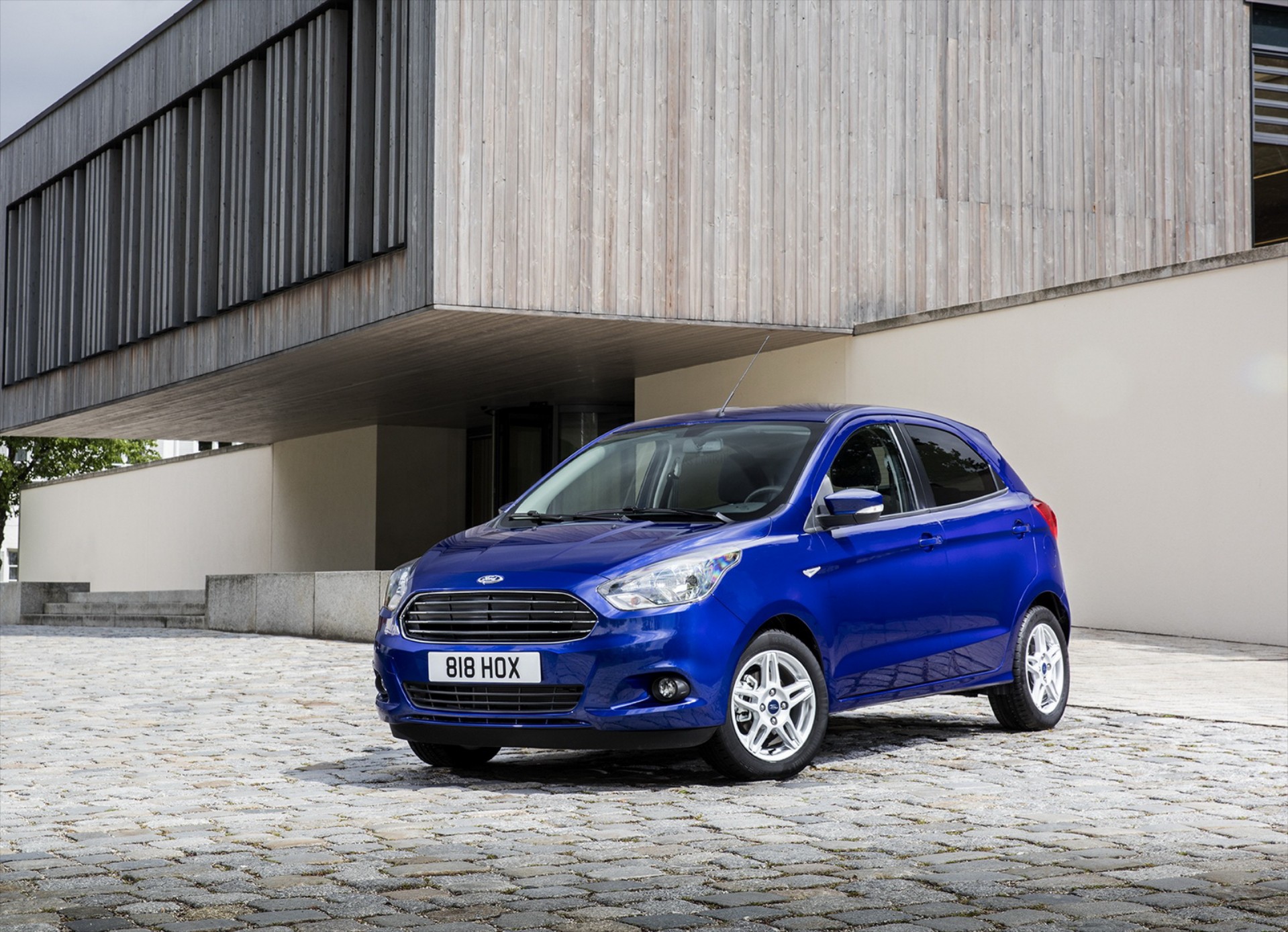Νέο Ford KA+. 5-θυρο, ευρύχωρο & οικονομικό
