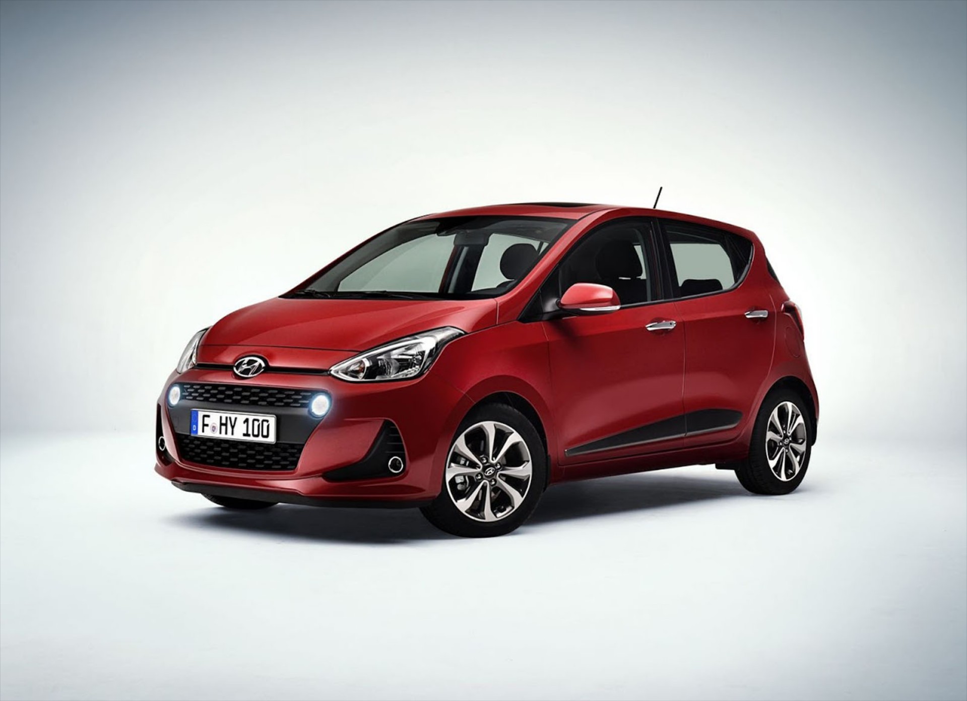 Ανανεώθηκε το Hyundai i10 (+video)