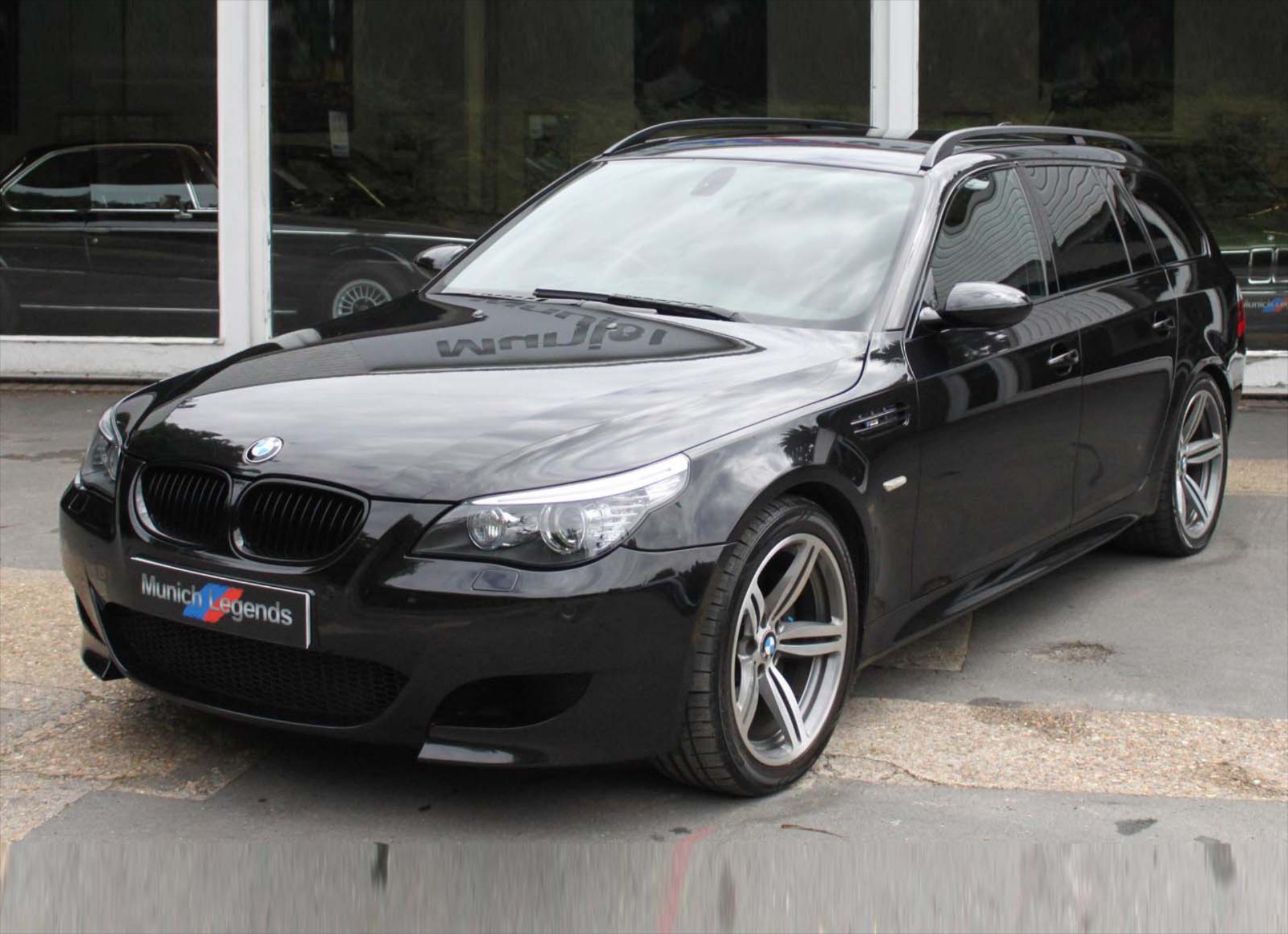 5 λόγοι που η BMW M5 Touring τα… σπάει!