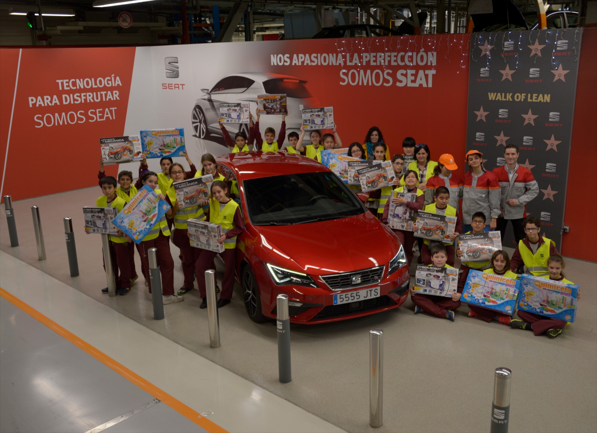 Μια στάση για παιχνίδια στο εργοστάσιο της Seat (video)