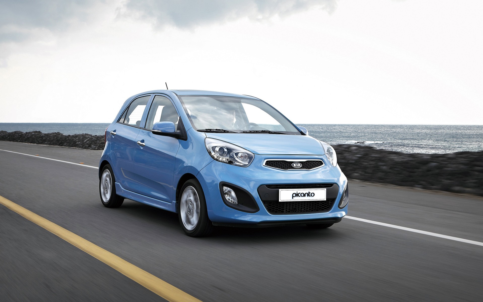 <br />
<b>Notice</b>:  Undefined property: stdClass::$title in <b>/home/www3gocar/public_html/templates/t2024/ice_c/9a1326b63621589c2d0ae49576f7df8a09573c42_0.file.box.featured.tpl.php</b> on line <b>89</b><br />
