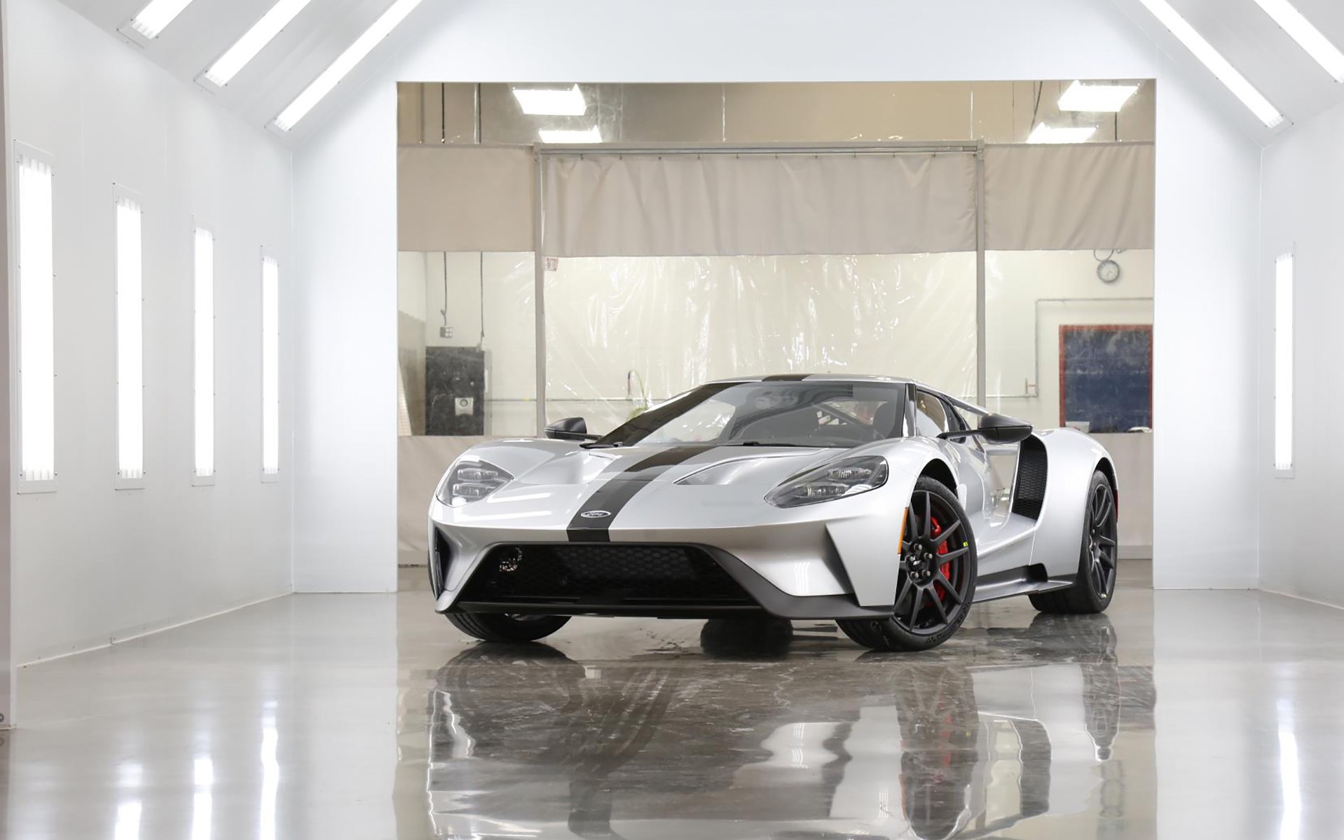 Πόσο πιο ελαφρύ το Ford GT;