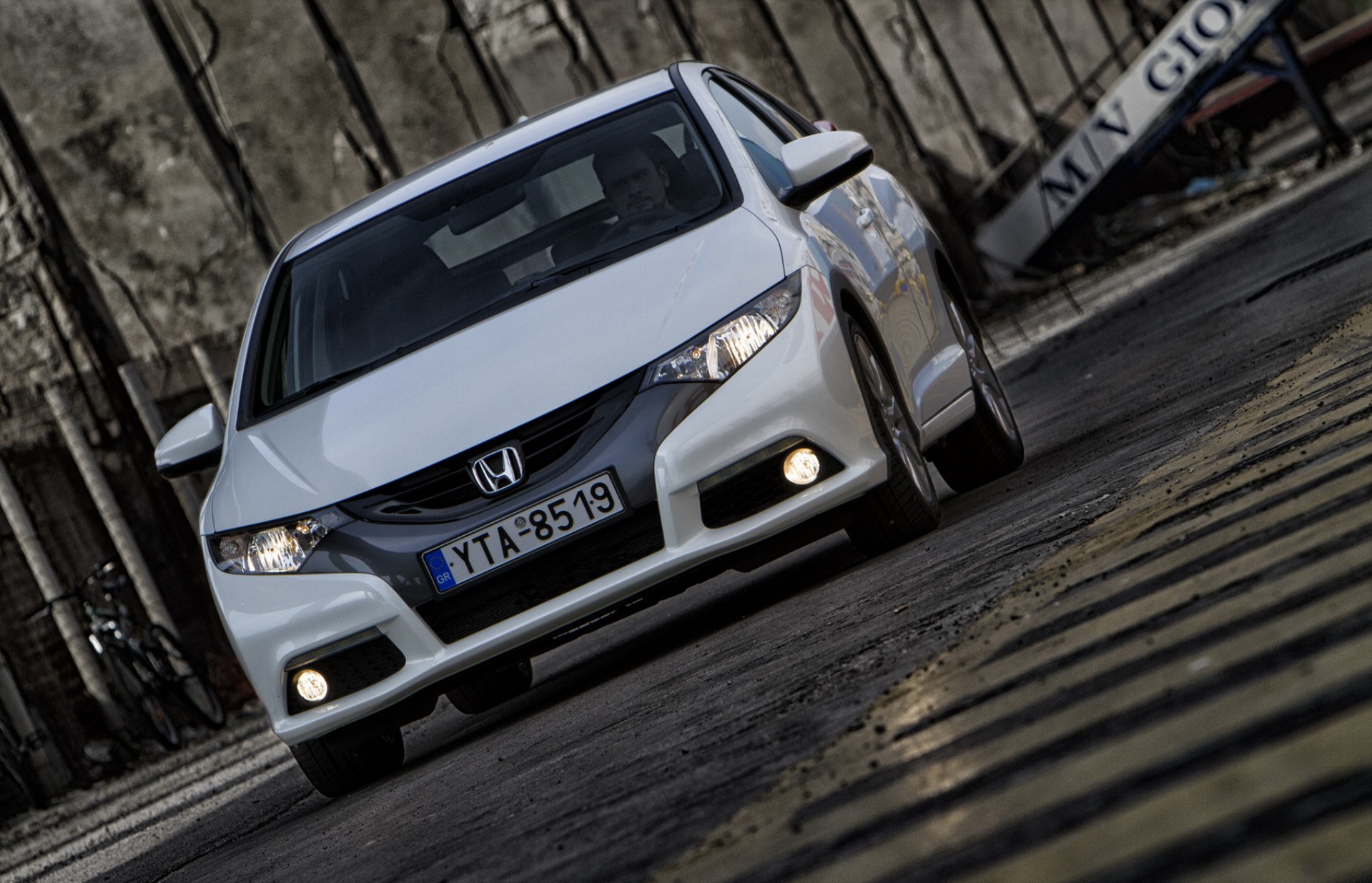 Honda Civic 1.6 i-DTEC: Oδηγούμε στην Ελλάδα