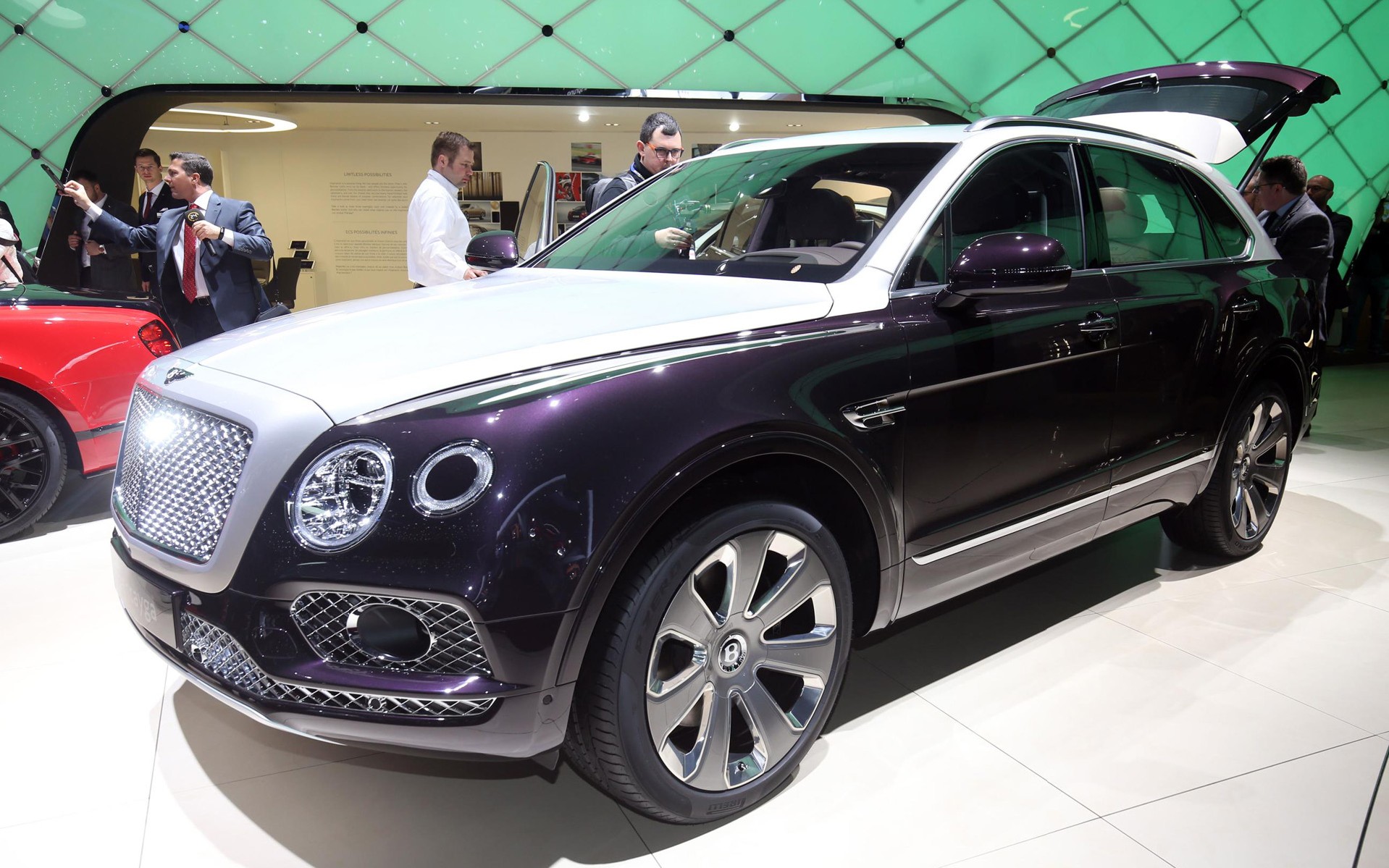Η πολυτελής Bentley Bentayga Mulliner 
