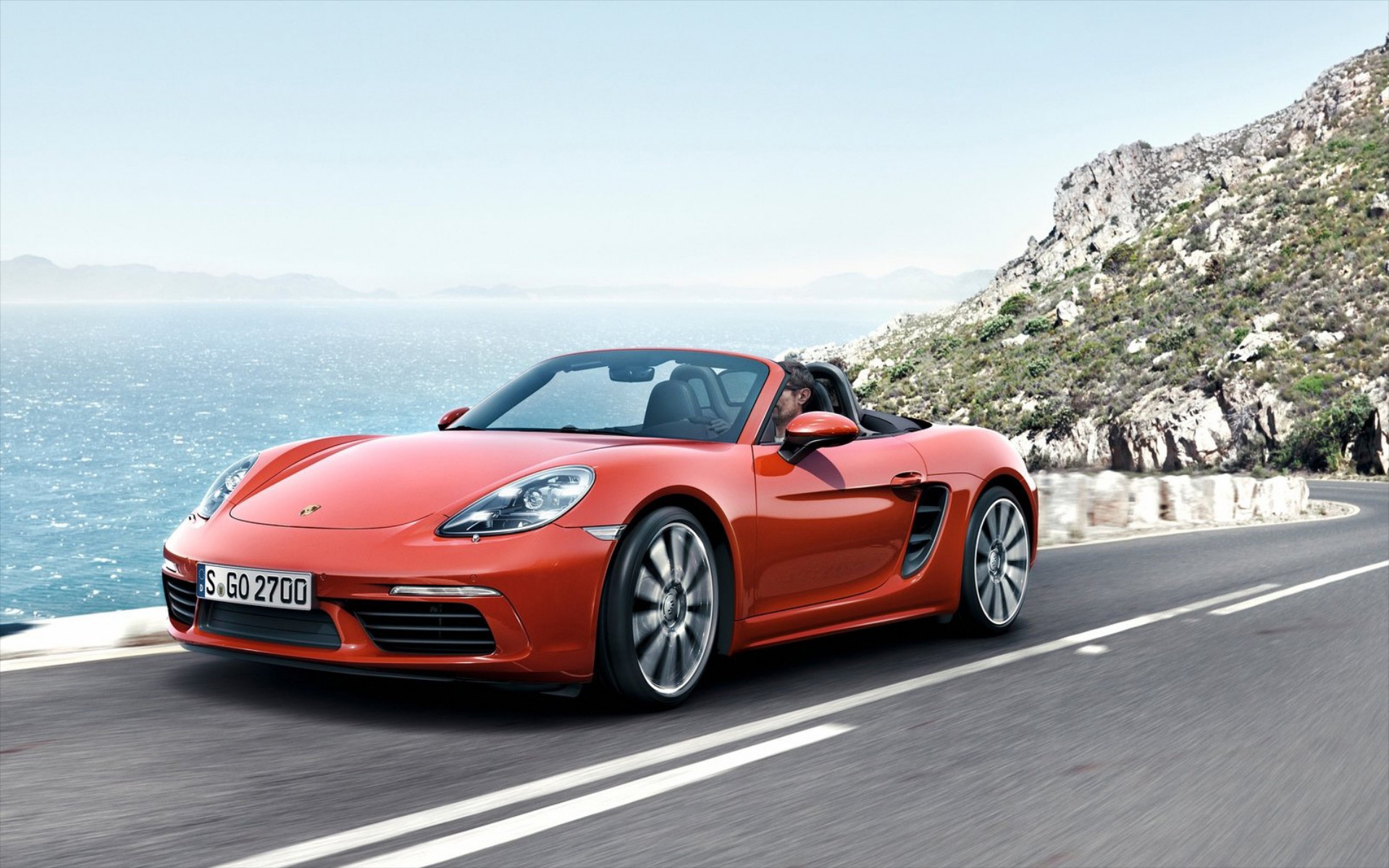 Νέο αερόσακο για ανοιχτά αυτοκίνητα ετοιμάζει η Porsche