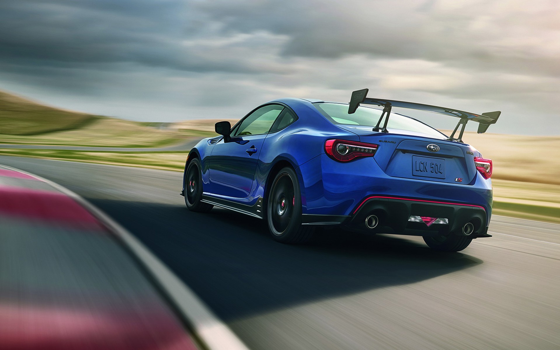 Το νέο Subaru BRZ tS STI