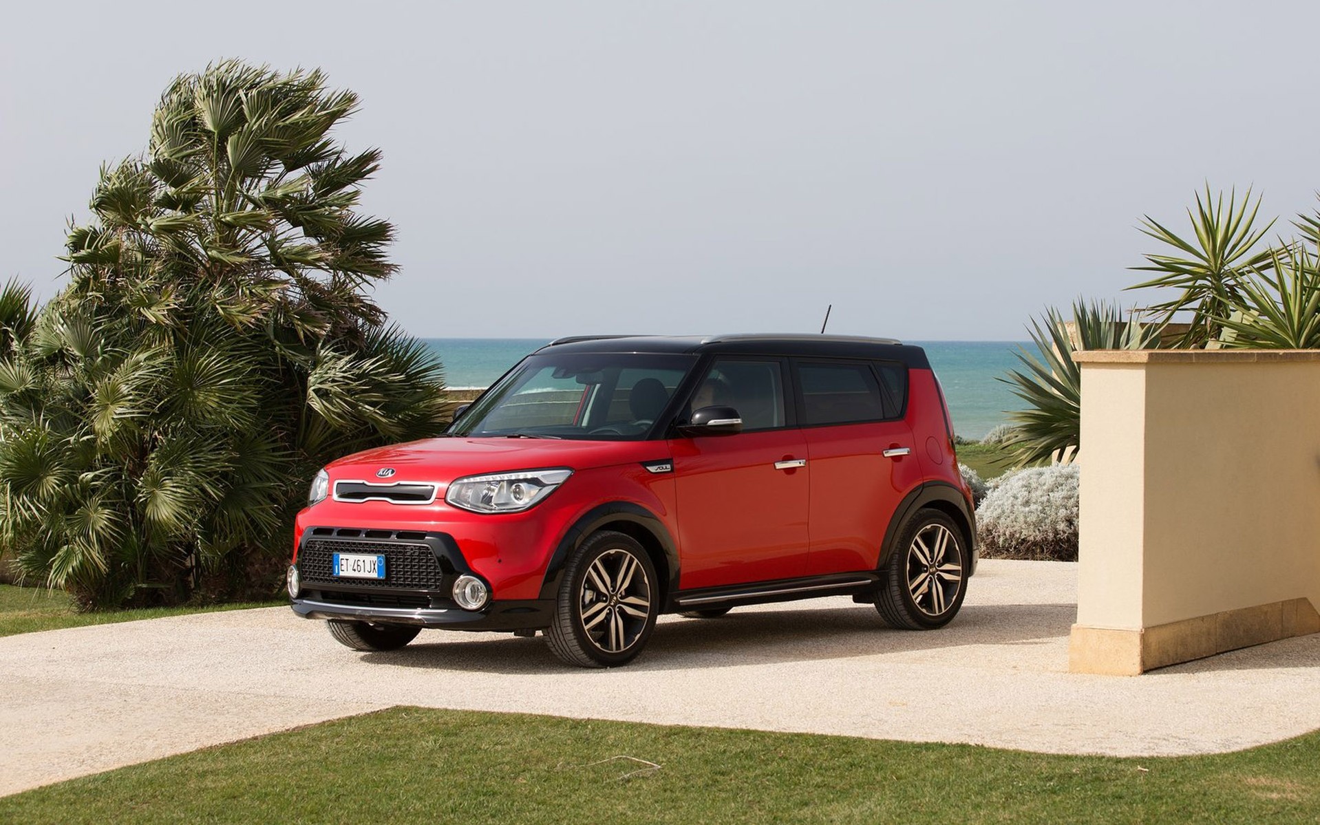 <br />
<b>Notice</b>: Undefined property: stdClass::$title in <b>/home/www3gocar/public_html/templates/t2024/ice_c/9a1326b63621589c2d0ae49576f7df8a09573c42_0.file.box.featured.tpl.php</b> on line <b>89</b><br />