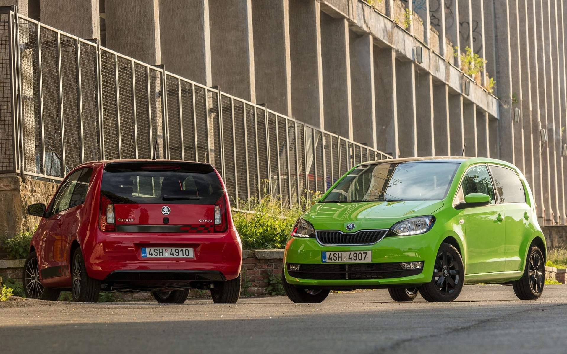 <br />
<b>Notice</b>:  Undefined property: stdClass::$title in <b>/home/www3gocar/public_html/templates/t2024/ice_c/9a1326b63621589c2d0ae49576f7df8a09573c42_0.file.box.featured.tpl.php</b> on line <b>89</b><br />
