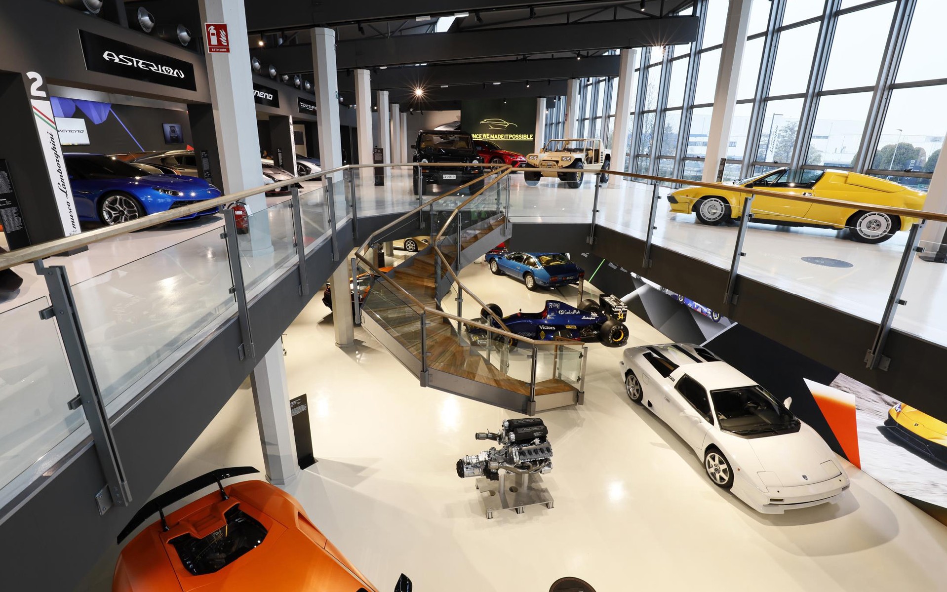 Ρεκόρ επισκέψεων το 2017 στο μουσείο της Lamborghini