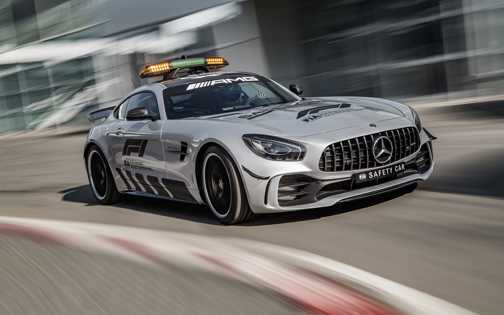 Το νέο αυτοκίνητο ασφαλείας της Formula 1