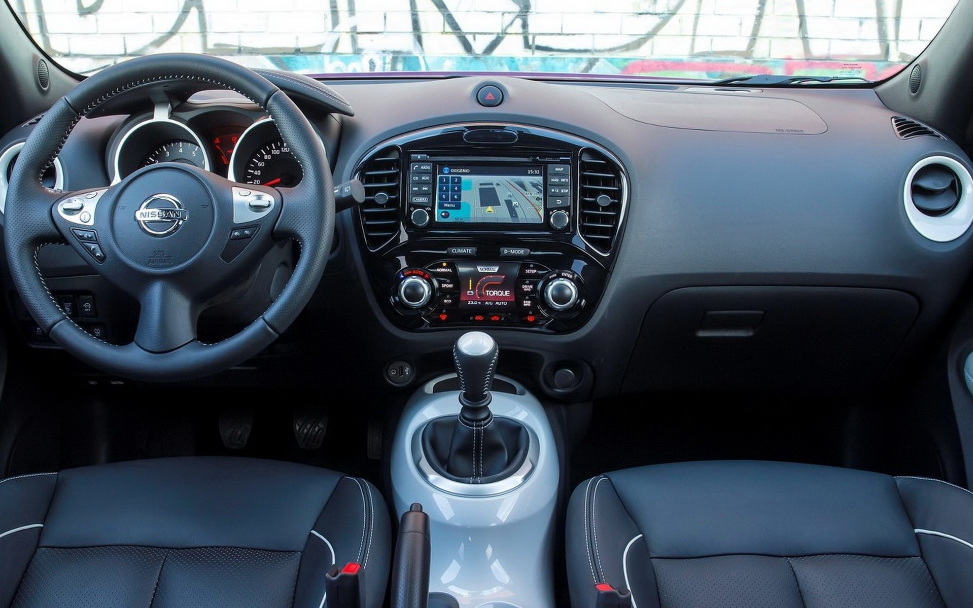 Nissan juke 2011 салон