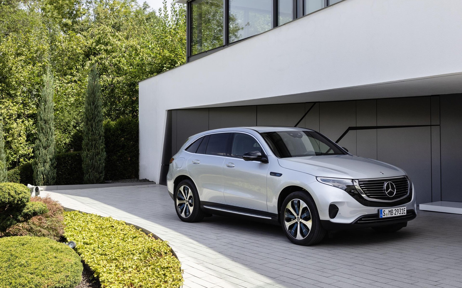 <br />
<b>Notice</b>:  Undefined property: stdClass::$title in <b>/home/www3gocar/public_html/templates/t2024/ice_c/9a1326b63621589c2d0ae49576f7df8a09573c42_0.file.box.featured.tpl.php</b> on line <b>89</b><br />
