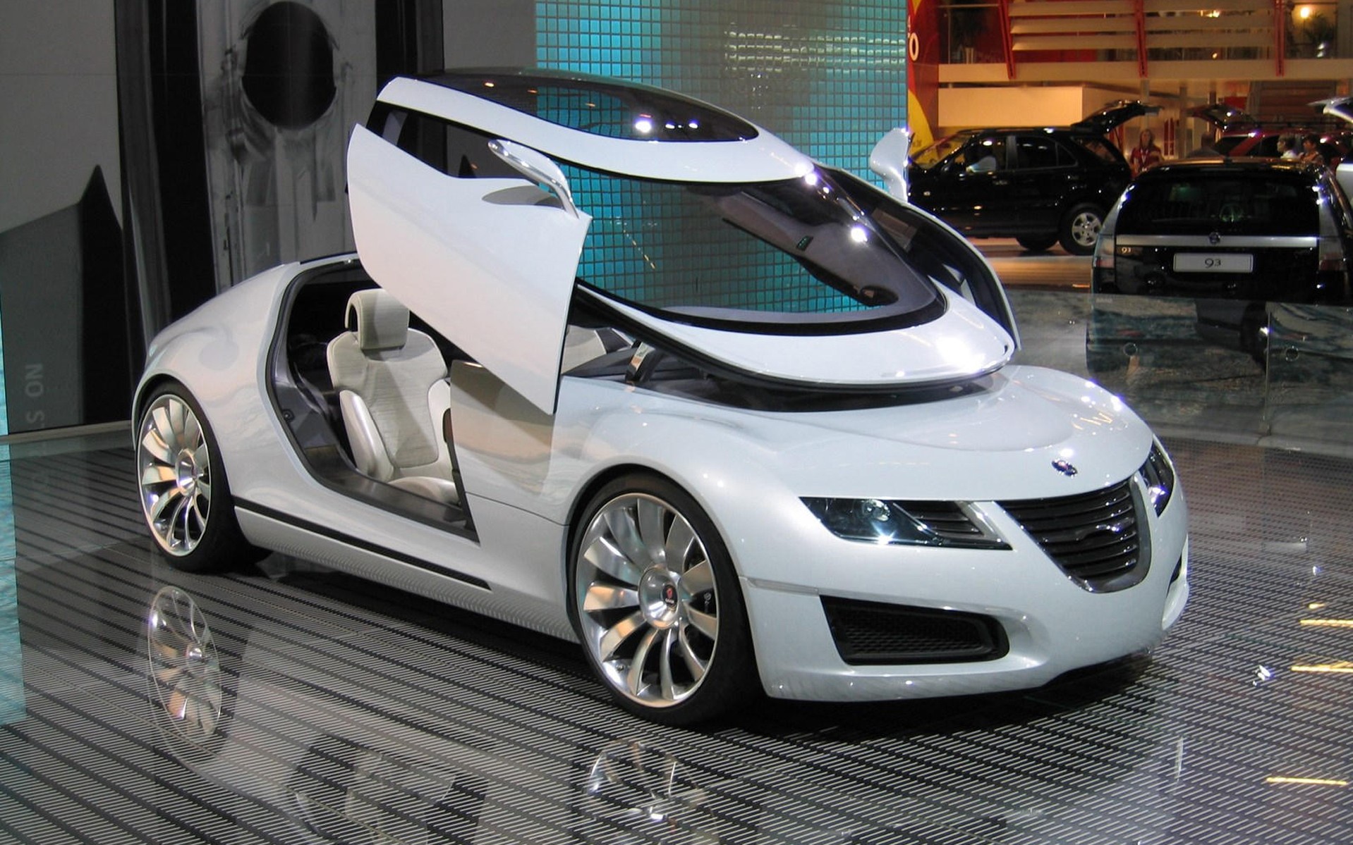 7 cool πόρτες αυτοκινήτων παραγωγής