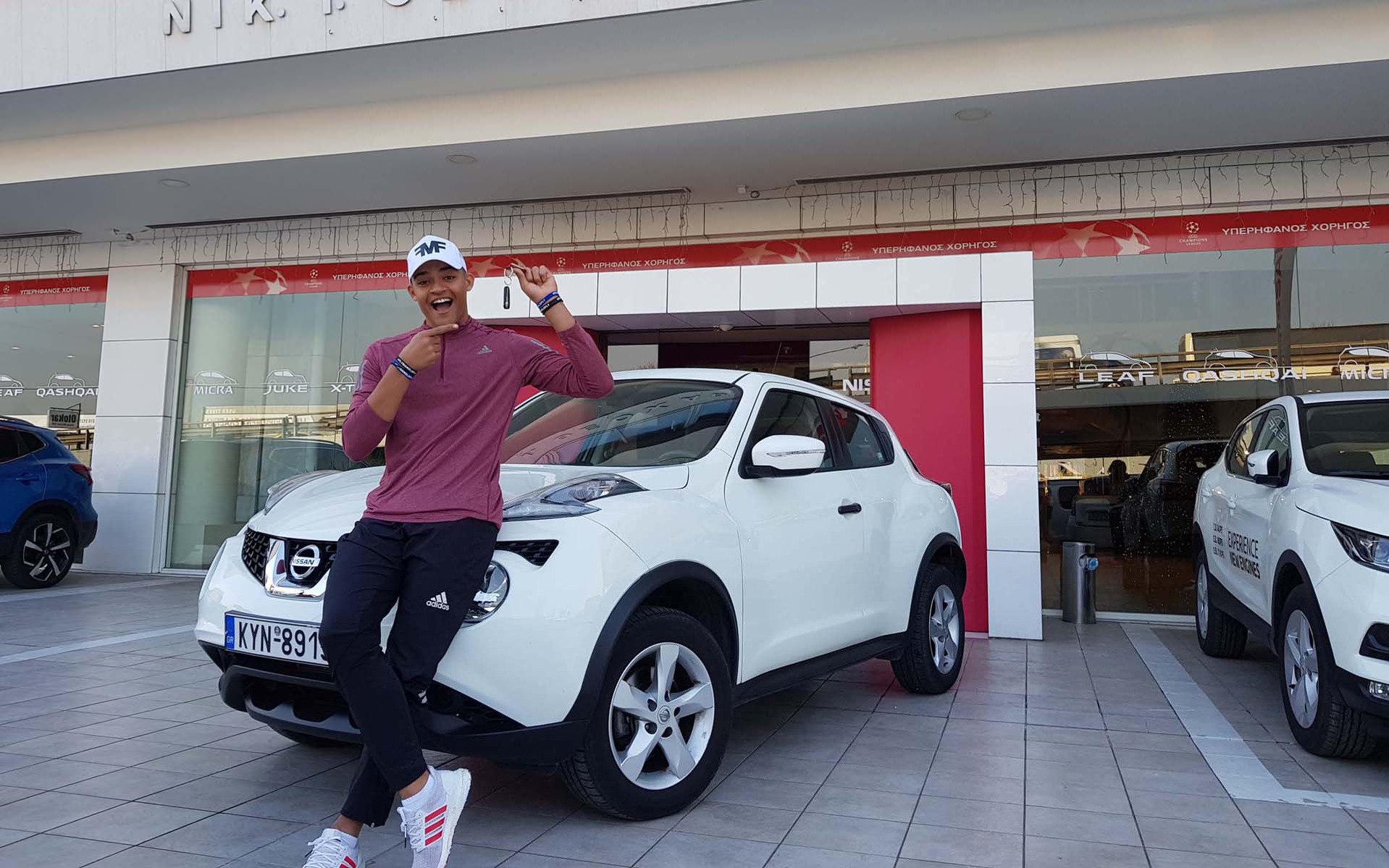 Ένα Nissan Juke για τον “περιπατητή των αιθέρων”, Εμμανουήλ Καραλή