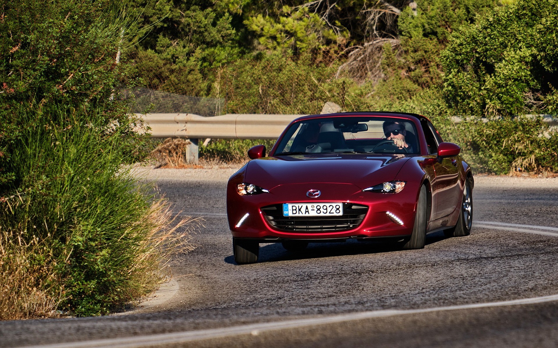 Δοκιμή MAZDA MX-5 RF 1.5. Bushido!