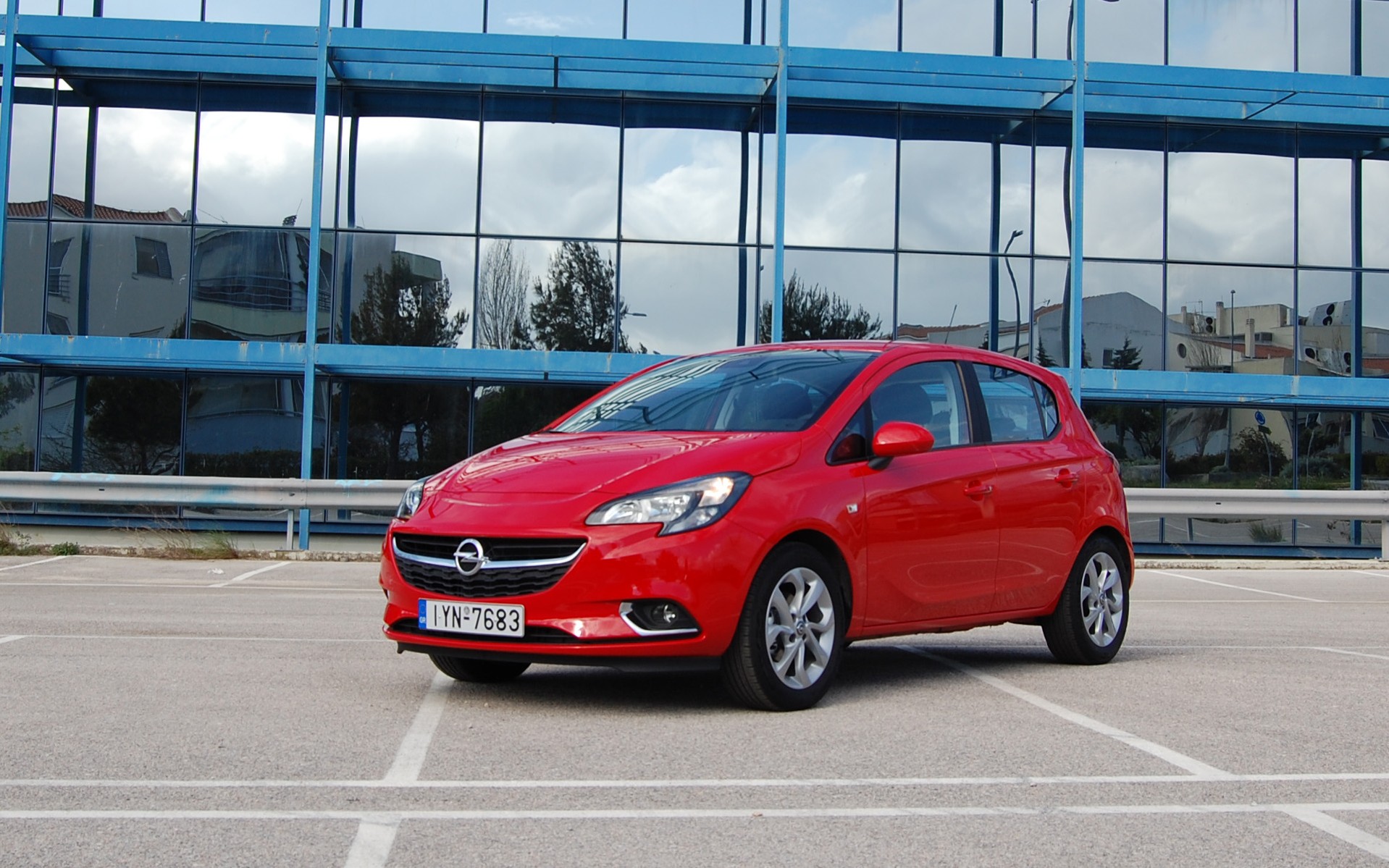 Δοκιμή Opel Corsa LPG Με υγραέριο και βενζίνη Επιλογή διπλού