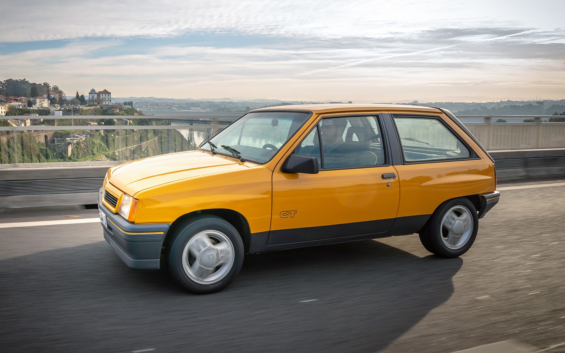 Ένα 32χρονο Opel Corsa GT... αναζωογονήθηκε