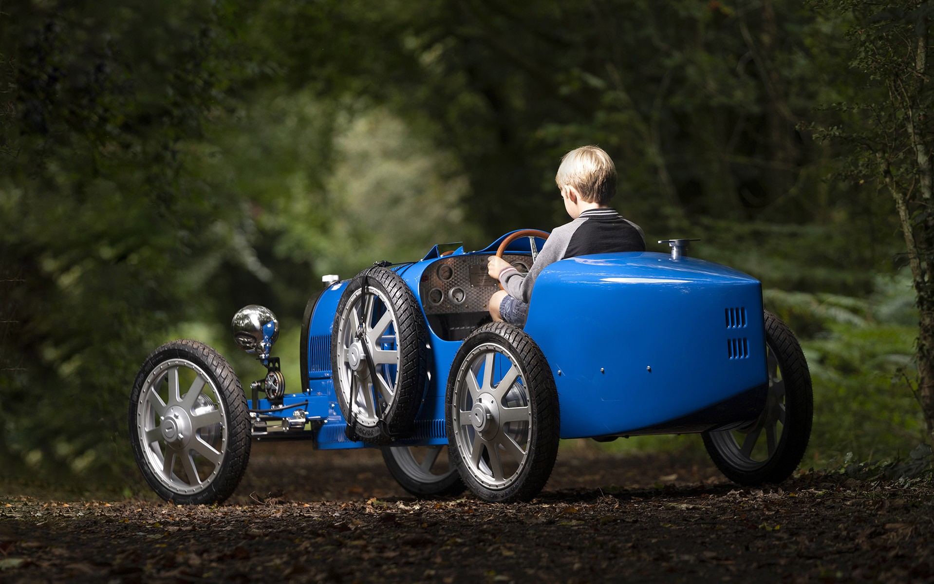 Bugatti Baby II: Για μεγάλους και παιδιά (video)