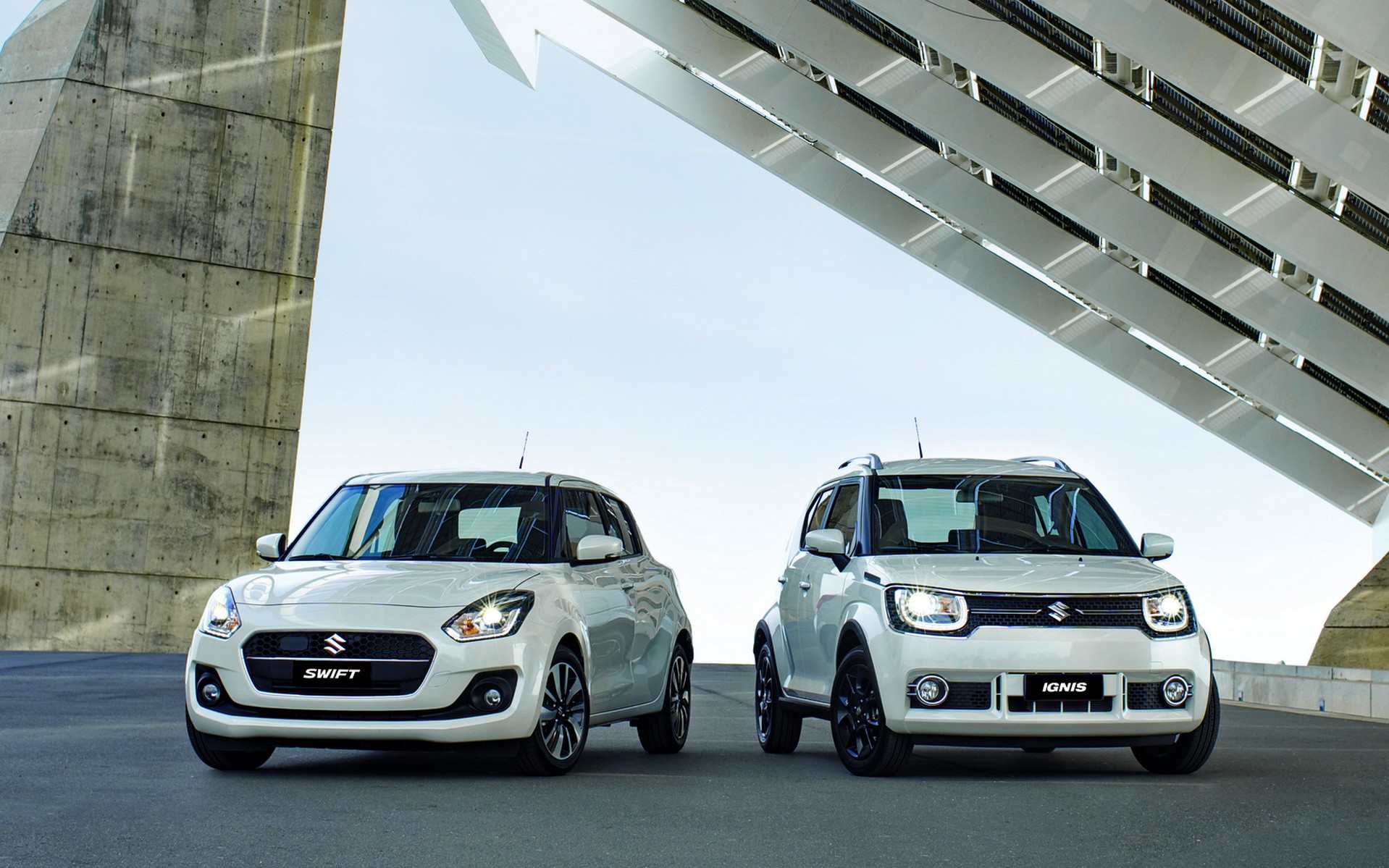 Υβριδικά Suzuki Swift & Ignis από 12.190 ευρώ!