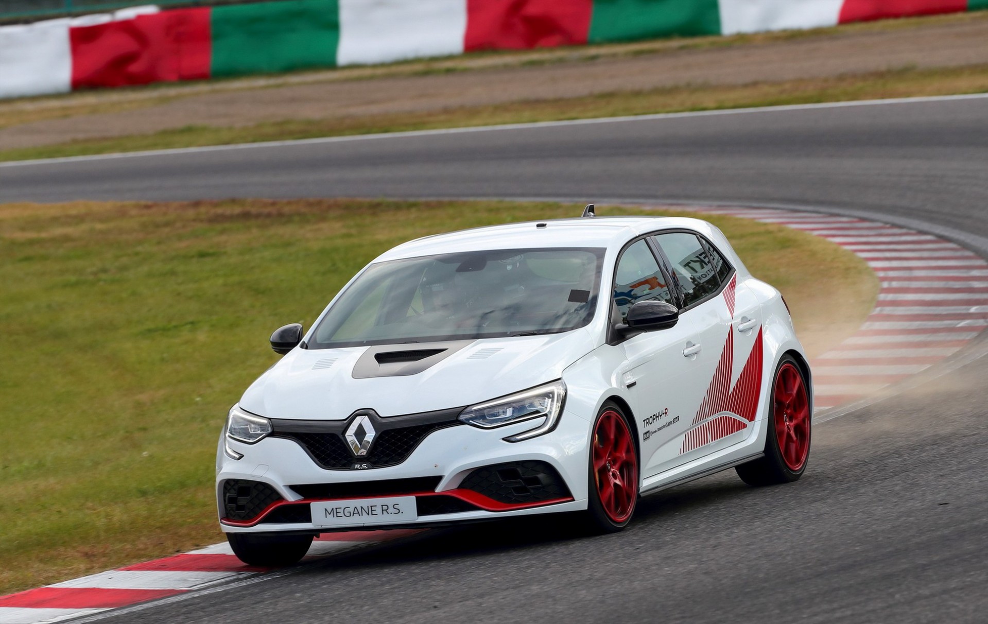 Στο κυνήγι των ρεκόρ