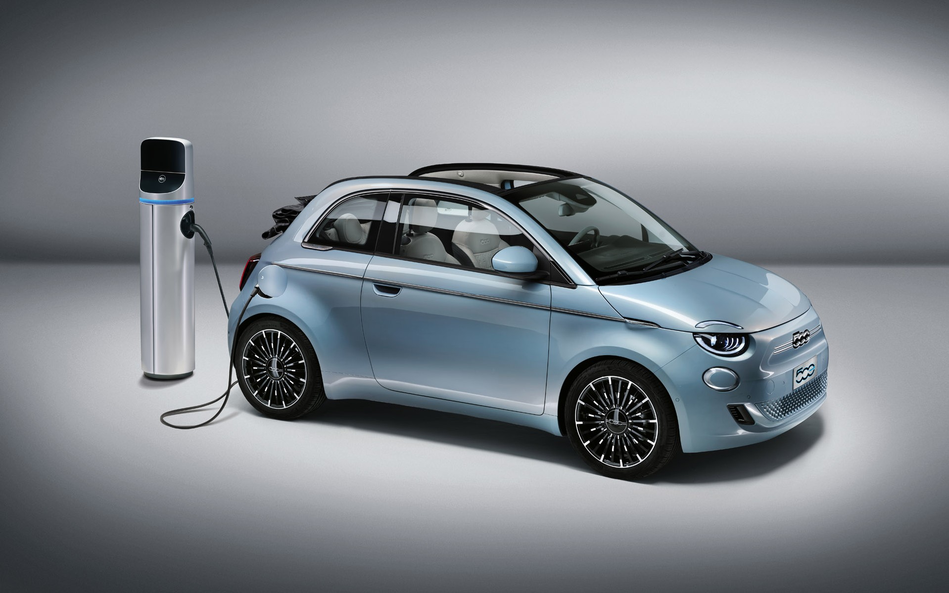 Fiat 500: Βενζίνης, υβριδικό & ηλεκτρικό