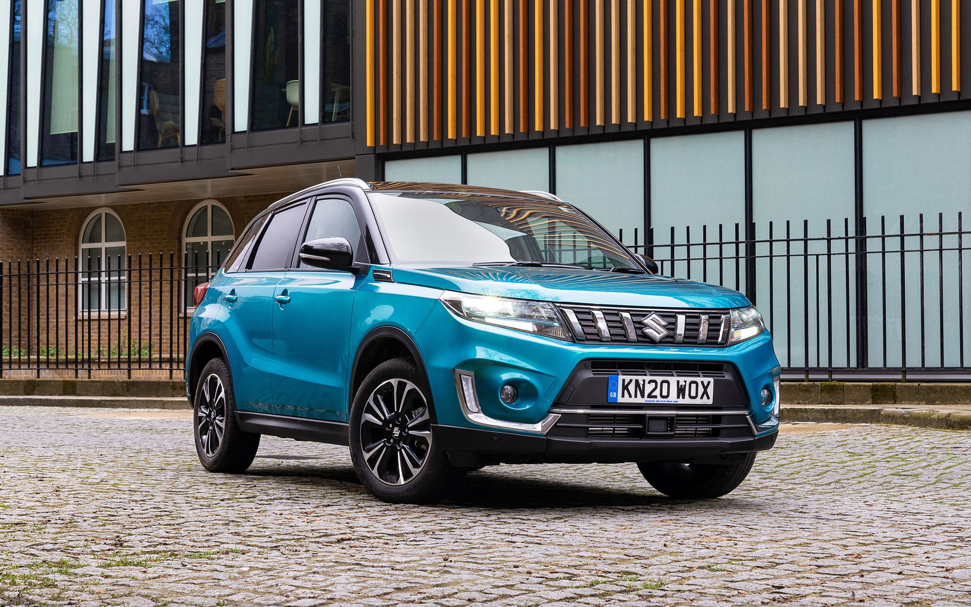 Η Suzuki έγινε 100 ετών