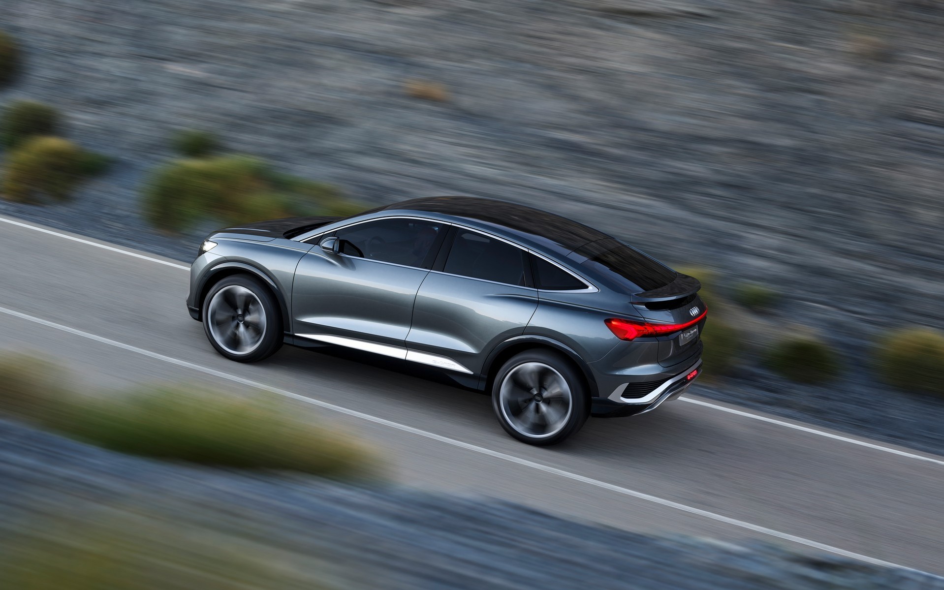 Επίσημο: Το νέο Αudi Q4 e-tron Sportback concept