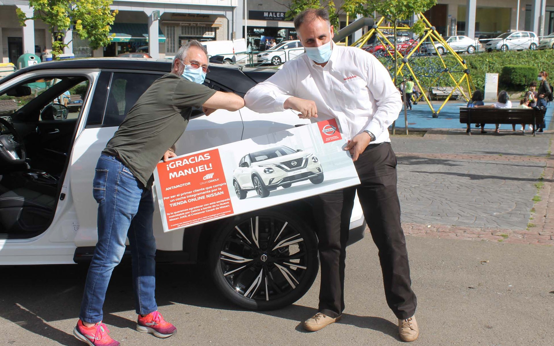 Η Nissan πουλά το πρώτο αυτοκίνητο μέσω WhatsApp