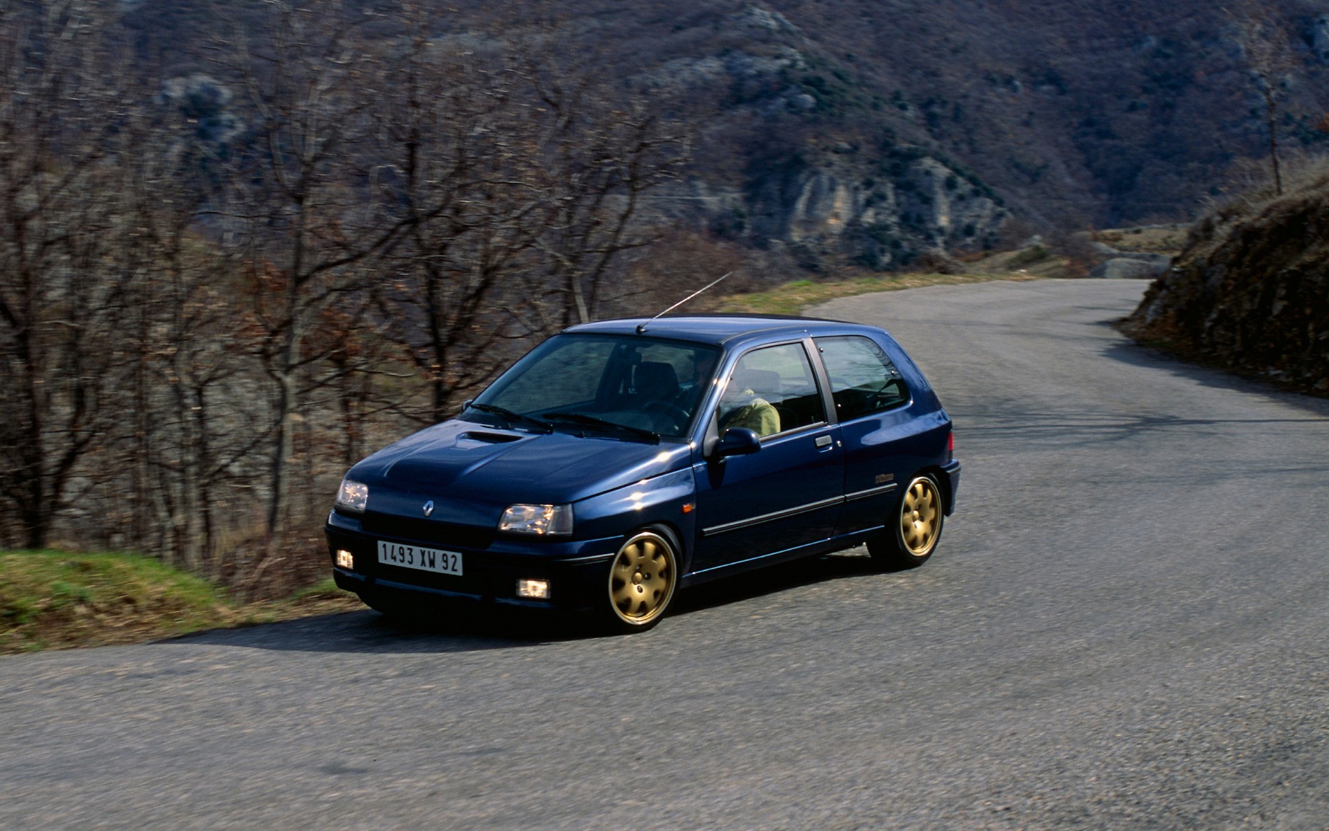 30 χρόνια Renault Clio, 30 χρόνια επανάστασης