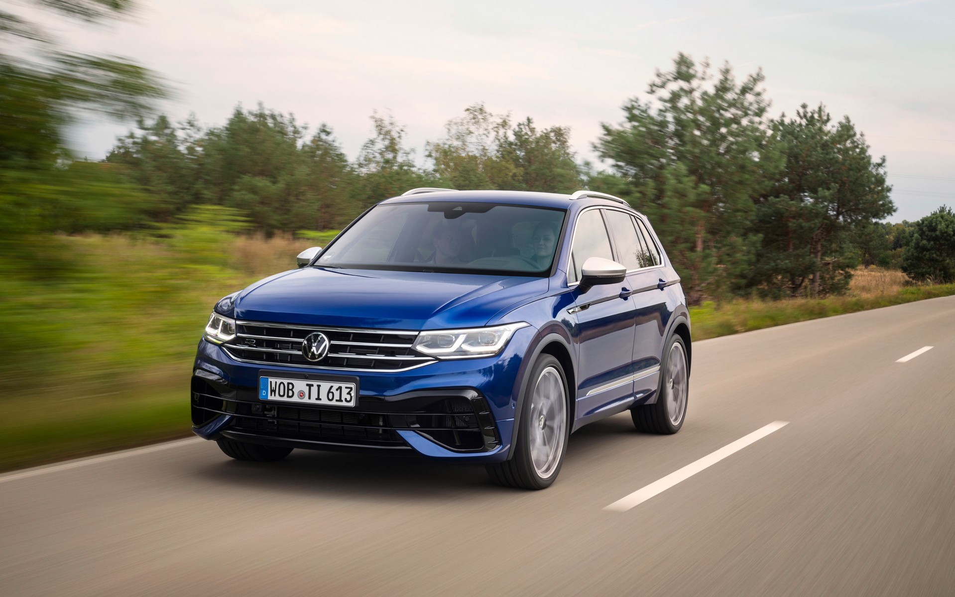 Volkswagen Tiguan R: Ήρθε και είναι εκρηκτικό με 320 ίππους! 