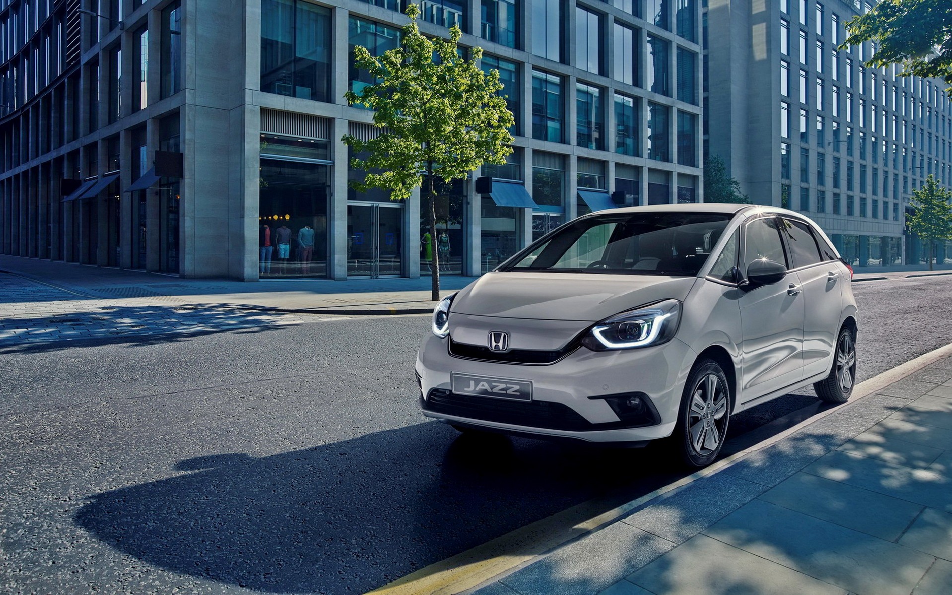 Hybrid Move: Μάθε τα πάντα για το Νέο Υβριδικό Honda Jazz