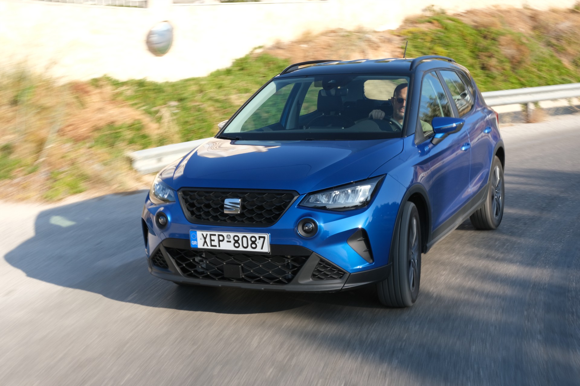 Δοκιμή Seat Arona 1.0 TGI MY2022: Φρέσκο και οικονομικό