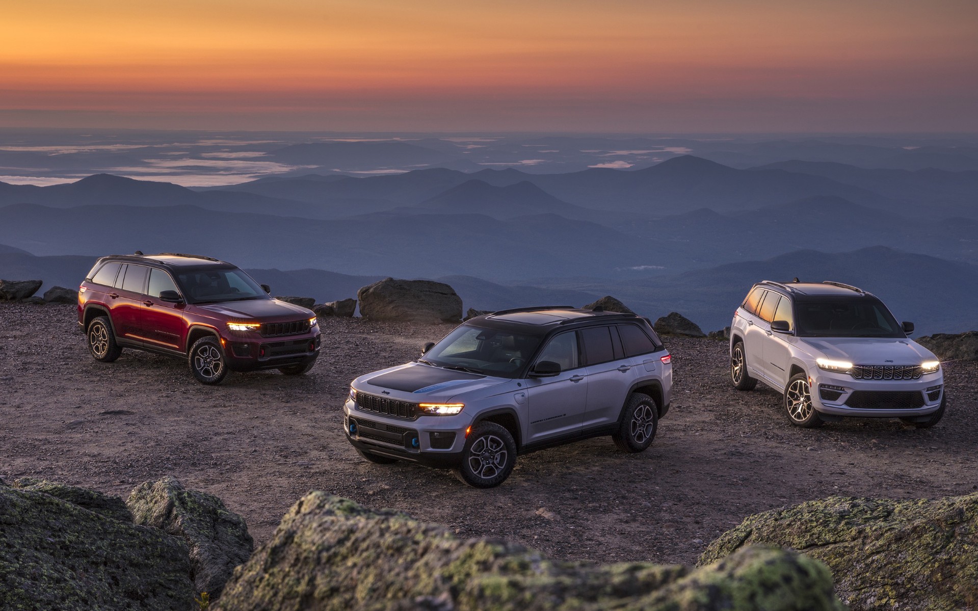 Επίσημο: Αποκαλύφθηκε το νέο Jeep Grand Cherokee 