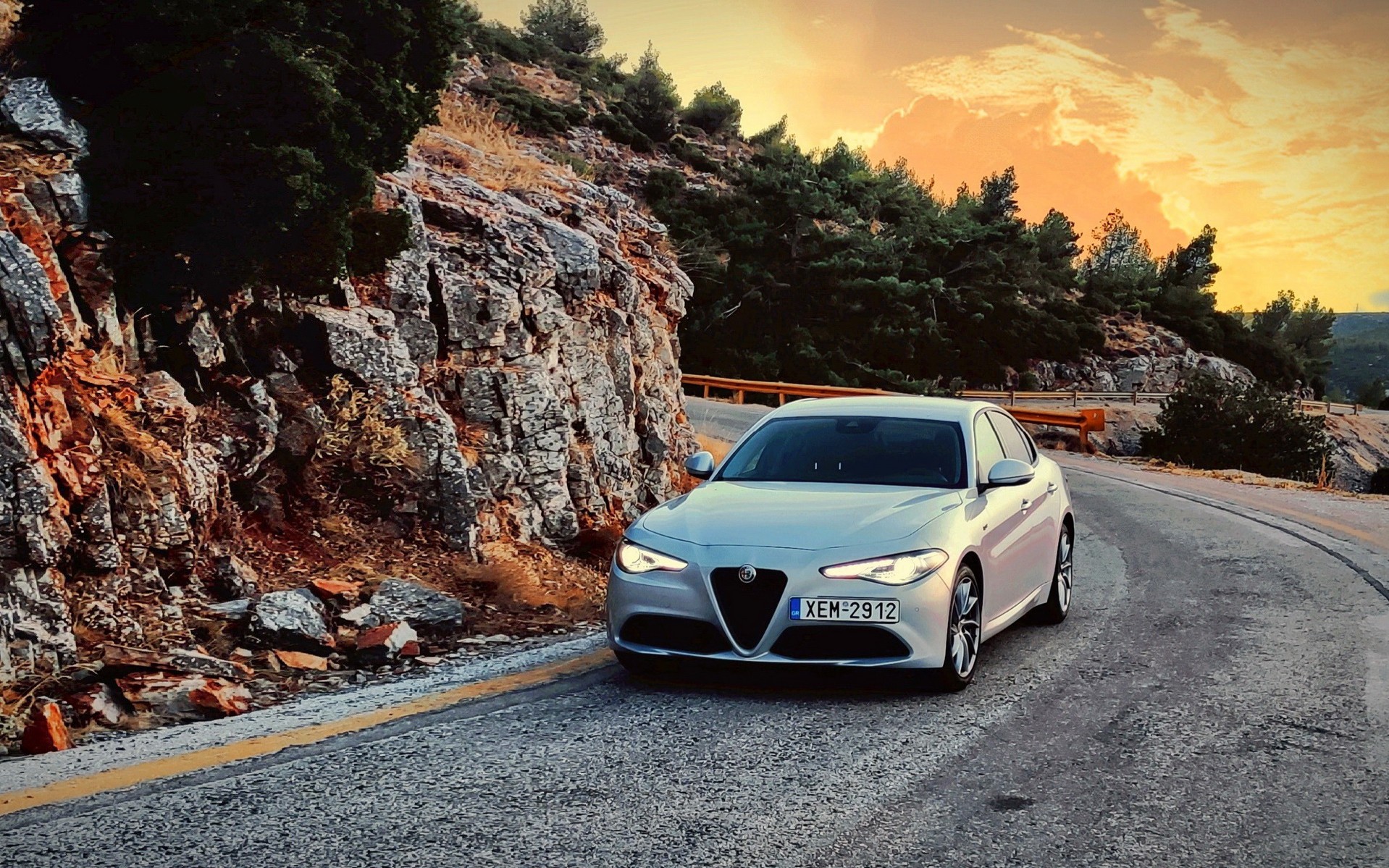 Δοκιμάζουμε την Alfa Romeo Giulia Sprint 2.0 Turbo 200 PS