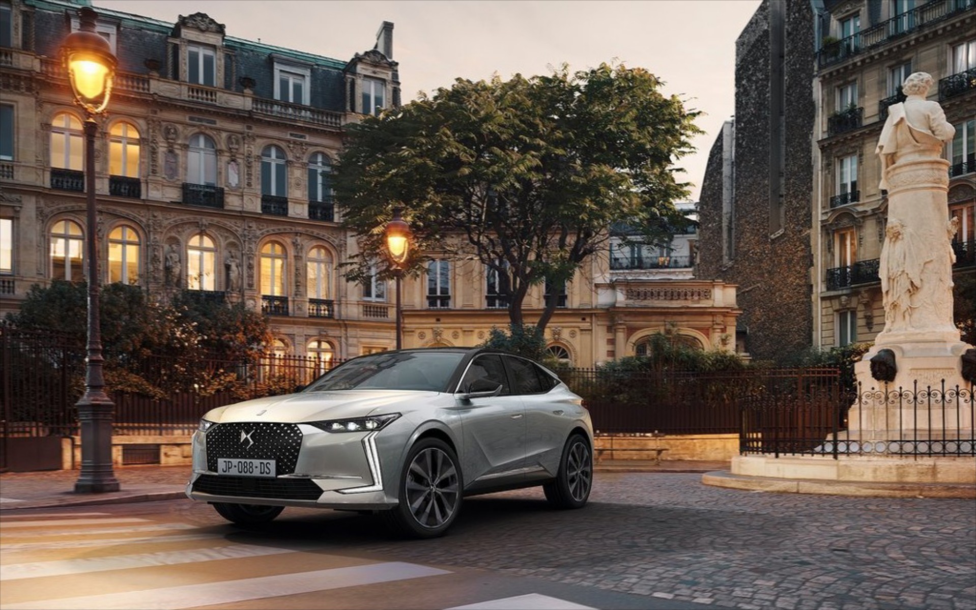 Πότε θα έρθει στην Ελλάδα και με ποιους κινητήρες το νέο DS 4;