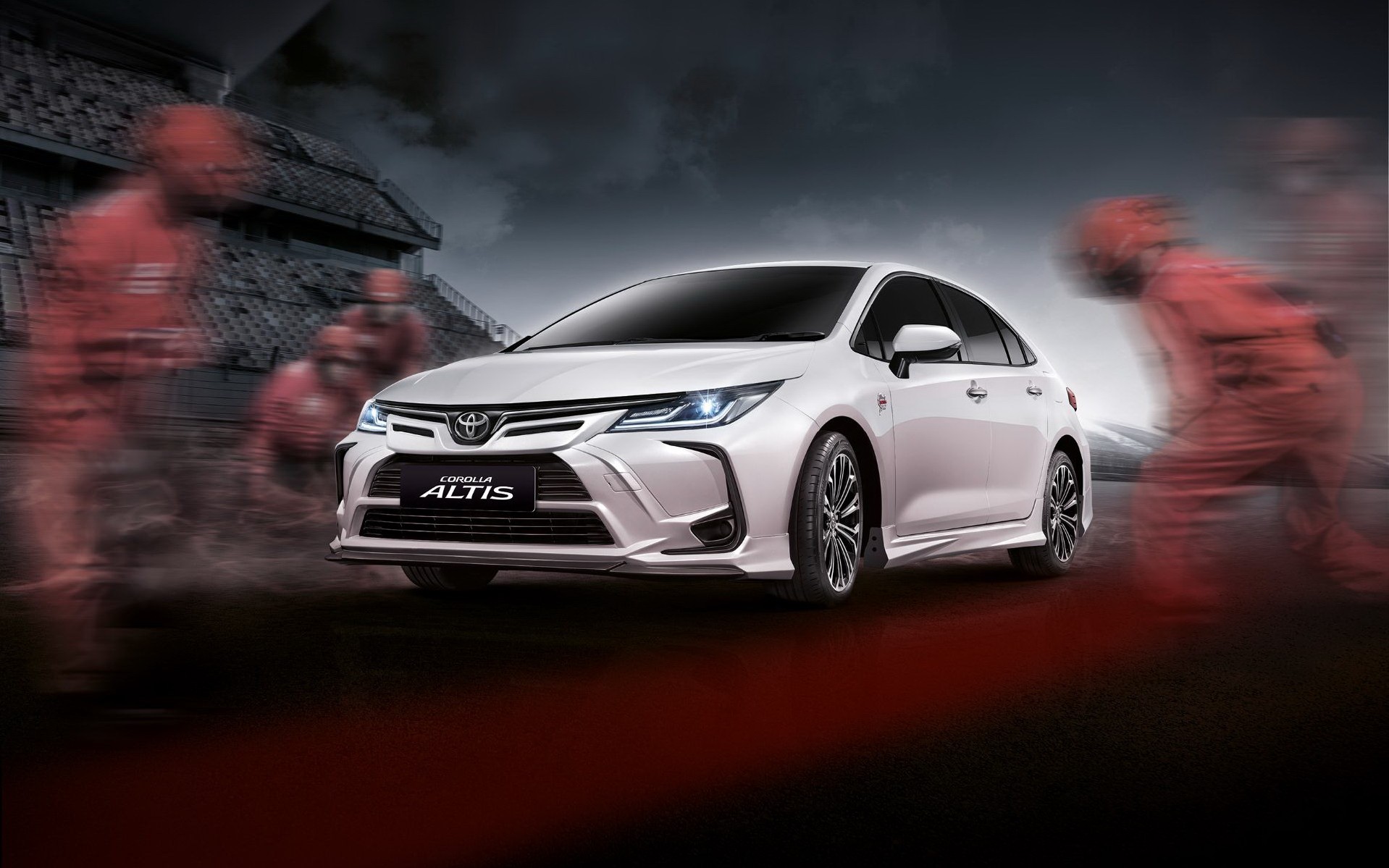 Νέα «επιθετική» περιβολή από την Toyota για το Corolla sedan